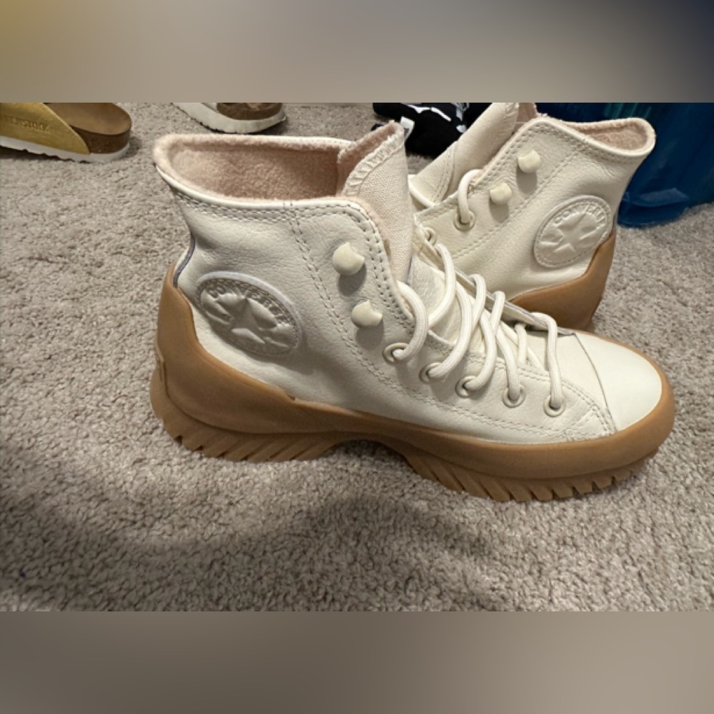 Converse Chuck Taylor All Star Lugged Winter Sneakers